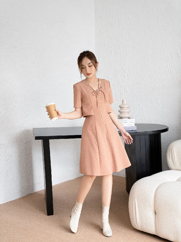 Maris Pink Buttoned A-Line Dress - Gu Fashion | Vietnam Fashion Style sweetheart Neckline Romantic