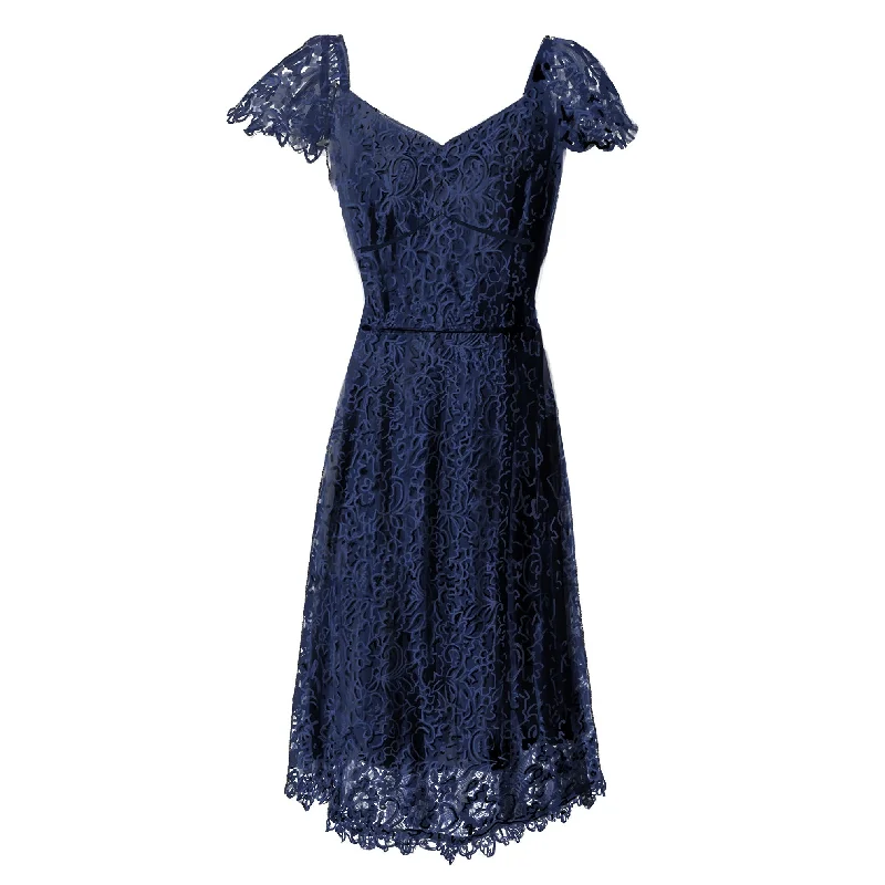 Apology-Free Lace Dress Tunics Chic fashionable