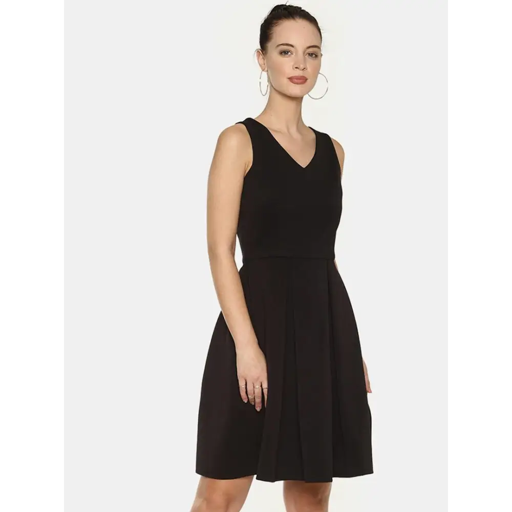 Stunning Black Polyester Self Design Pleated V-Neck Dress For Women Tunics Short Trendy