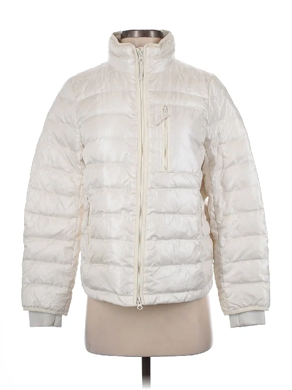 Snow Jacket Snapped Jacket Toggled Jacket Drawstring Jacket