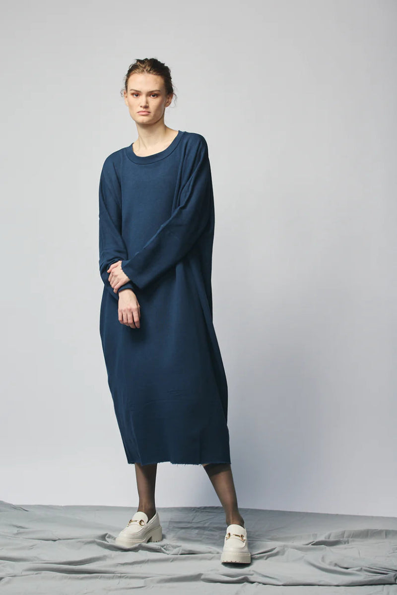 Devlyn van Loon Pullover Sweatshirt Dress (Navy) Deep Neck Pullover