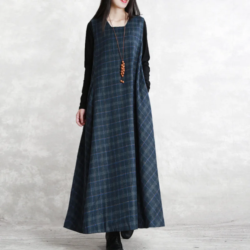 warm dark blue Plaid knit dresses Loose fitting Sleeveless patchwork dresses vintage Square Collar pockets pullover dresses Crew Neck Wool