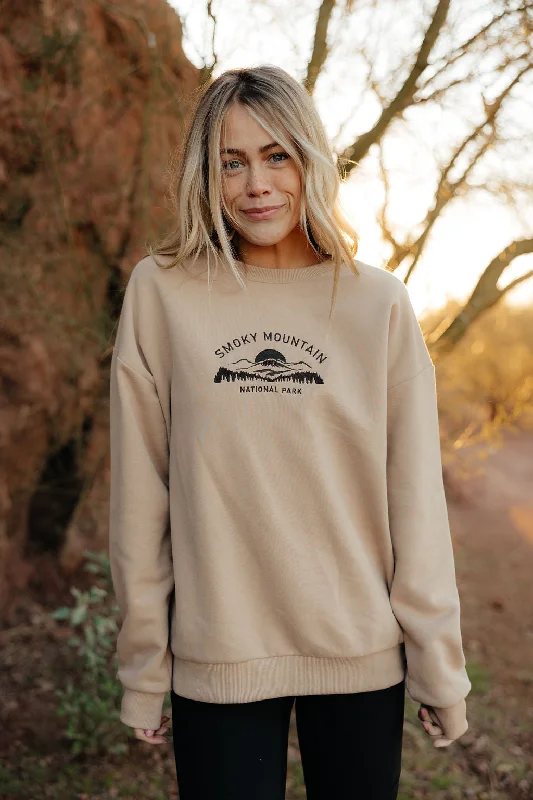 Smoky Mountain Pullover-Tan Wrist Length Sleeve