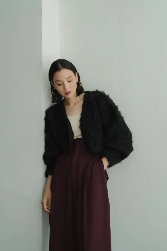 Minimal Shaggy Cardigan/Black Tailored Straight A-Line